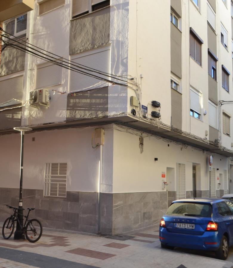 Vialia Apartamentos Suites Málaga Dış mekan fotoğraf