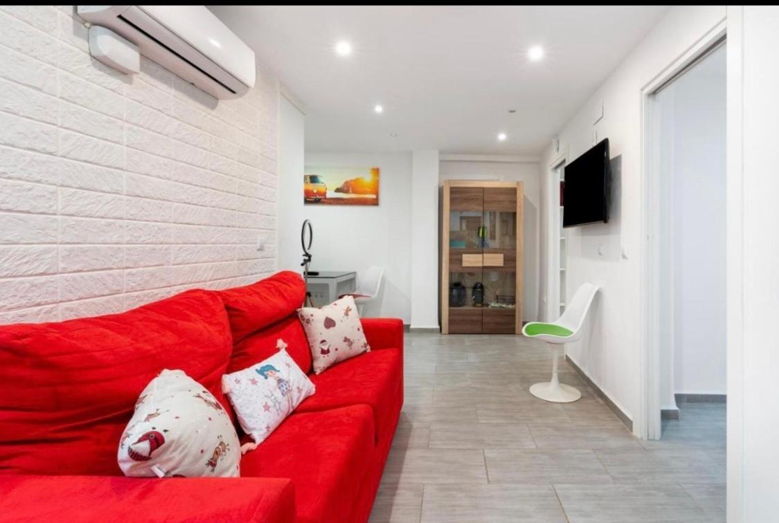 Vialia Apartamentos Suites Málaga Dış mekan fotoğraf