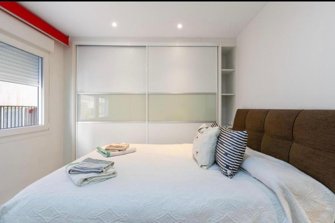 Vialia Apartamentos Suites Málaga Dış mekan fotoğraf